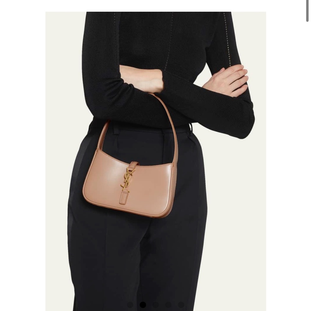 YVES SAINT LAURENT Le 5 A 7 Hobo shoulder bag - Picture 13 of 17
